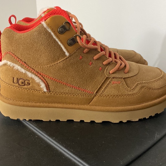 UGG HIGHLAND HERITAGE BOOT. BRAND NEW - Picture 2 of 5